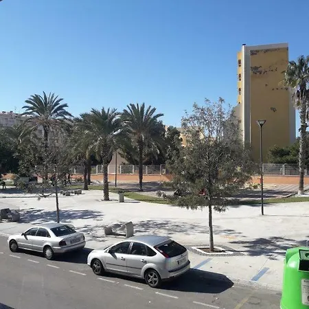 Studio Calle Maria Gil Vallejos 32 *